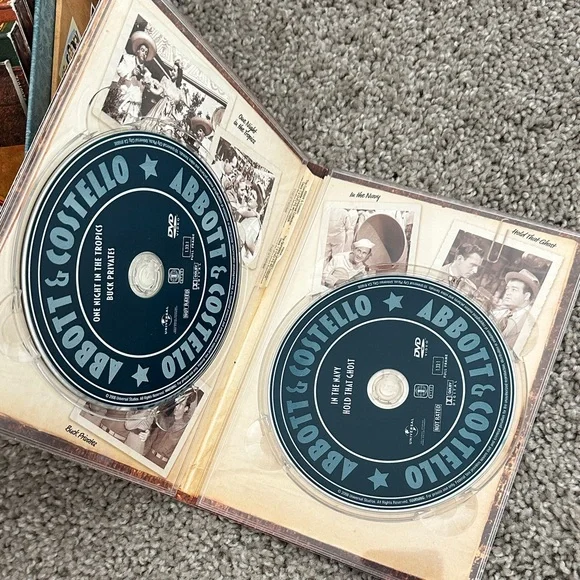 Abbott & Costello Complete Universal Pictures Collection Box - Picture 5 of 11